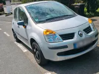 Używany Renault Modus 75 KM (55 kW) 2007 Srebrny Minivan
