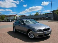Gebraucht BMW 318 143 PS (105 kW) 2009 Grau Limousine