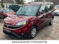 Gebraucht Fiat Doblò 95 PS (69 kW) 2018 Rot Van / Kleinbus