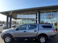 Używany Mitsubishi L200 Basis 154 KM (113 kW) 2017 Czarny Pickup