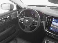 Gebraucht Volvo V60 CC Ultimate 197 PS (144 kW) 2024 Grau Kombi