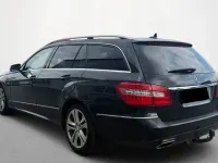 Gebraucht Mercedes E220 170 PS (125 kW) 2011 Schwarz Limousine