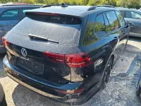 Gebraucht VW Golf VIII R-line 150 PS (110 kW) 2025 Grenadillschwarz (metallic) Kombi