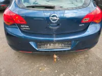 Gebraucht Opel Astra 120 PS (88 kW) 2010 Blau Limousine