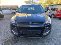Gebraucht Ford Kuga Trend 150 PS (110 kW) 2015 Schwarz SUV