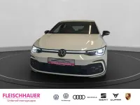 Usata VW Golf VIII Style 300 CV (220 kW) 2022 Bianco Berlina