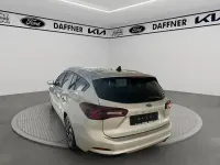 Używany Ford Focus Titanium X 125 KM (91 kW) 2024 Srebrny Sedan/Limuzyna