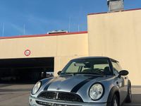Używany Mini Cooper 116 KM (85 kW) 2003 Srebrny Hatchback