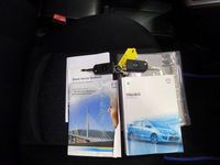 Gebraucht Mazda 5 Exclusive 145 PS (106 kW) 2009 Galaxy grey Van / Kleinbus