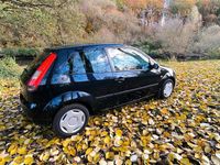 Gebraucht Ford Fiesta 60 PS (44 kW) 2004 Blau Kleinwagen
