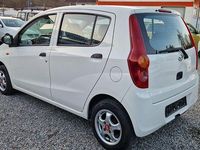 Gebraucht Daihatsu Cuore 69 PS (50 kW) 2010 Weiß Kleinwagen