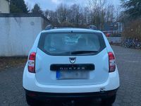 Gebraucht Dacia Duster Celebration 105 PS (77 kW) 2014 Weiß SUV