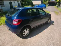 Gebraucht Dacia Sandero 75 PS (55 kW) 2015 Blau Limousine