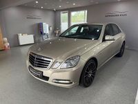Gebraucht Mercedes E350 306 PS (225 kW) 2011 Beige Limousine
