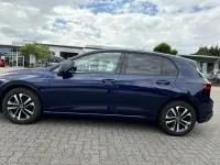 Gebraucht VW Golf VIII United 131 PS (96 kW) 2020 Blau metallic Limousine