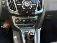 Gebraucht Ford Focus Champions Edition 101 PS (74 kW) 2012 Schwarz Limousine