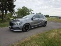 Gebraucht Mercedes A180 Urban 122 PS (89 kW) 2016 Grau Limousine