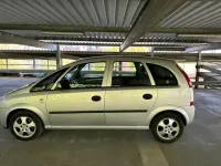 Gebraucht Opel Meriva 101 PS (74 kW) 2004 Silber Van / Kleinbus