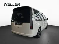 Gebraucht Hyundai Staria 225 PS (165 kW) 2025 Weiss Van / Kleinbus