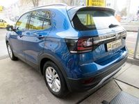Gebraucht VW T-Cross Life 95 PS (69 kW) 2019 Blau SUV
