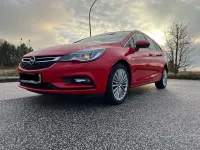 Używany Opel Astra Dynamic 136 KM (100 kW) 2017 Czerwony Kombi