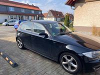 Gebraucht BMW 116 122 PS (89 kW) 2005 Schwarz Kleinwagen