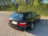 Gebraucht Mercedes E320 Avantgarde 224 PS (164 kW) 2004 Schwarz Kombi