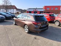Gebraucht Opel Astra Innovation 200 PS (147 kW) 2017 Kokosnuss braun (m2) Kombi