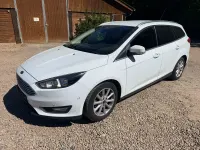 Usata Ford Focus Titanium 125 CV (91 kW) 2017 Bianco Station wagon