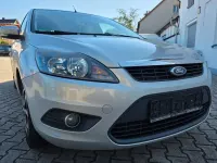 Gebraucht Ford Focus Sport 101 PS (74 kW) 2009 Silber Limousine