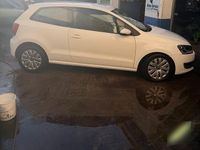 Gebraucht VW Polo 85 PS (62 kW) 2010 Weiß Kleinwagen