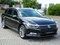 Gebraucht VW Passat Highline 220 PS (161 kW) 2015 Deep black perleffekt Kombi