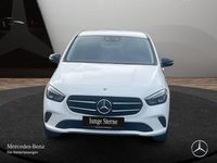 Gebraucht Mercedes E250 Night 160 PS (117 kW) 2022 Weiß Limousine