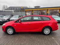 Gebraucht Opel Astra Edition 110 PS (80 kW) 2016 Rot Kombi