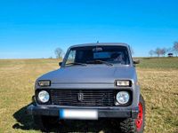 Gebraucht Lada niva 82 PS (60 kW) 2003 Grau SUV
