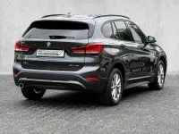 Usado BMW X1 Advantage 136 HP (100 kW) 2022 Cinzento SUV