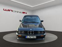 Gebraucht BMW 325 Cabriolet 170 PS (125 kW) 1990 Schwarz Cabrio