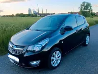 Używany Opel Karl 75 KM (55 kW) 2017 Czarny Hatchback