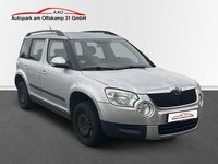 Gebraucht Skoda Yeti Plus Edition 105 PS (77 kW) 2012 Stribrna brilliant/ brilliants SUV