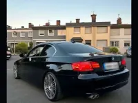 Gebraucht BMW 330 245 PS (180 kW) 2011 Schwarz Coupé