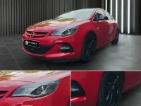 Używany Opel Astra 194 KM (142 kW) 2014 Czerwony Sedan/Limuzyna