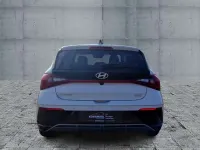 Gebraucht Hyundai i20 Blackline 90 PS (66 kW) 2026 Atlas white Limousine