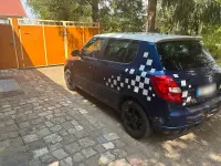 Gebraucht Skoda Fabia 70 PS (51 kW) 2011 Blau Kleinwagen