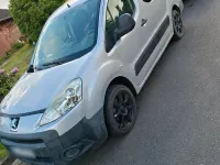 Gebraucht Peugeot Partner 110 PS (80 kW) 2010 Silber Van / Kleinbus