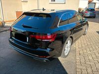 Gebraucht Audi A4 S-Line 190 PS (139 kW) 2019 Schwarz Kombi
