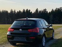 Gebraucht BMW 120 Advantage 185 PS (136 kW) 2017 Schwarz Kleinwagen