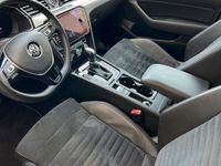 gebraucht VW Passat Variant mit Werksgarantie