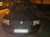Gebraucht Skoda Superb 163 PS (119 kW) 2005 Schwarz Limousine