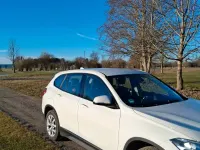 Używany BMW X1 Advantage 178 KM (130 kW) 2021 Biały SUV
