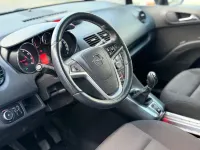 Gebraucht Opel Meriva 140 PS (102 kW) 2014 Grün Van / Kleinbus